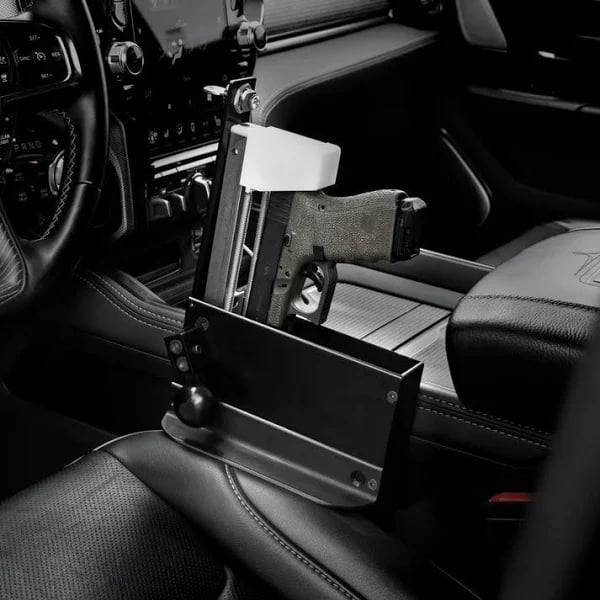 stopbox-strike-quick-access-vehicle-handgun-safe-1