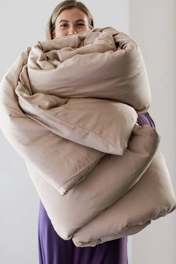 sustainable-comfort-yala-luxe-bamboo-sateen-comforter-cover-frappe-queen-1