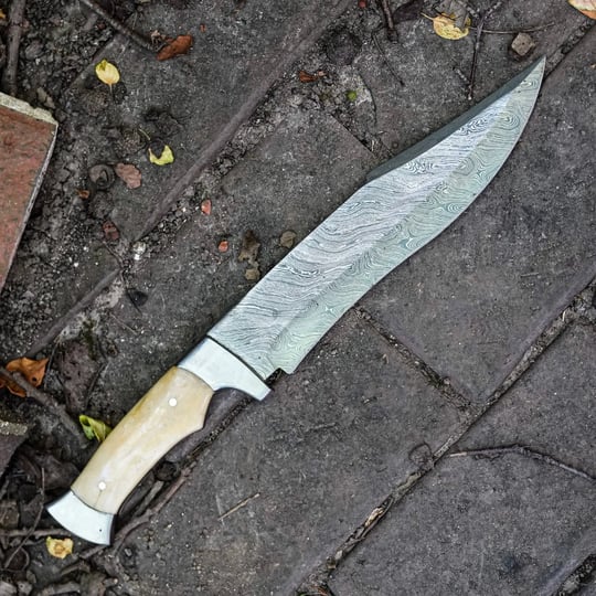 texas-bowie-knife-damascus-steel-masterpiece-battling-blades-1