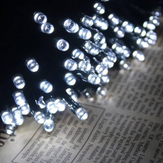 the-perfect-30-led-string-light-battery-operated-black-wire-white-1