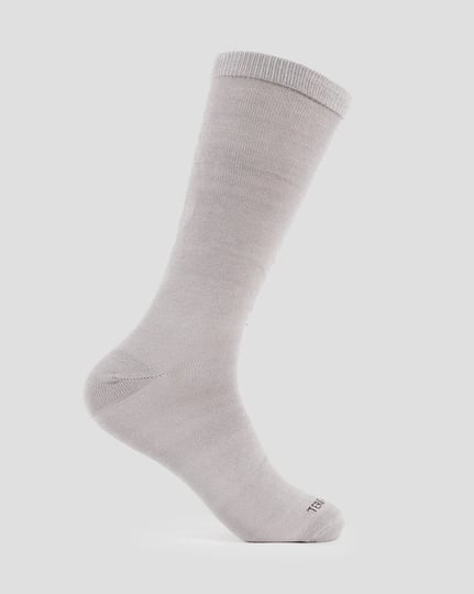 thermasilk-mid-calf-silk-sock-liners-1