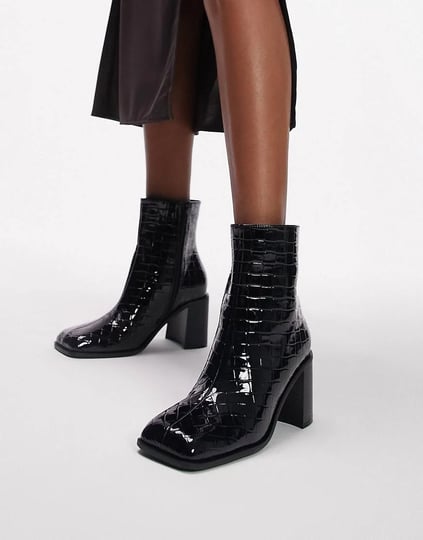 topshop-mae-block-heel-ankle-boot-in-black-weave-1