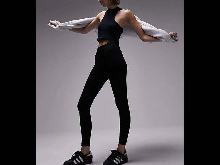 topshop-petite-ribbed-seamless-legging-in-black-1