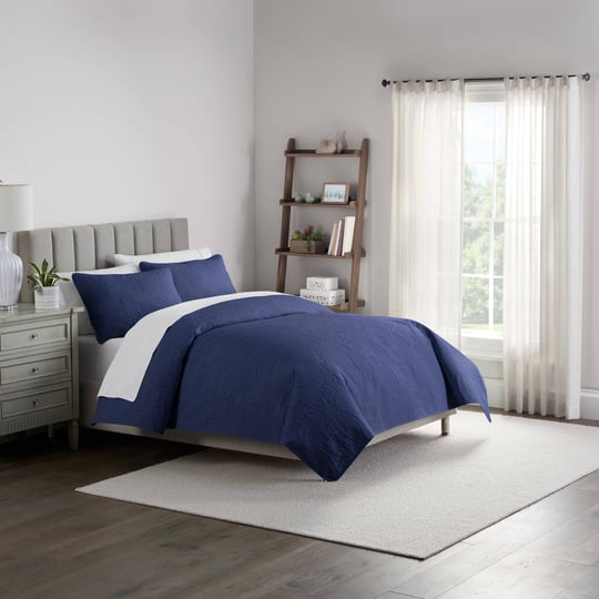 traditions-by-waverly-classic-medallion-pinsonic-quilted-solid-bed-set-navy-king-1