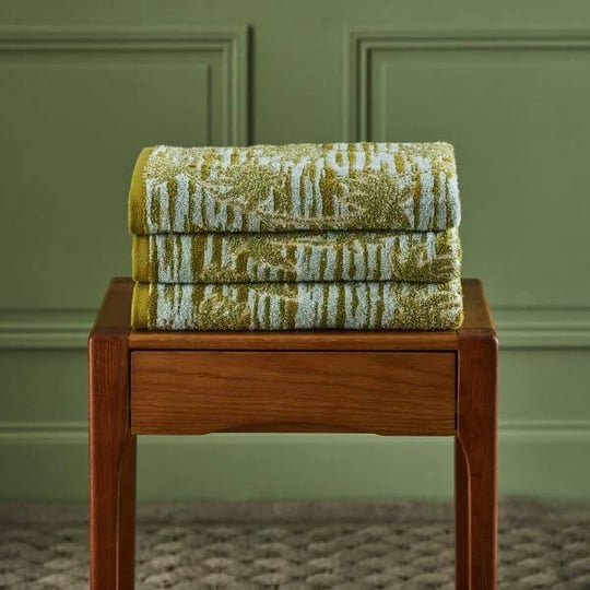 tropical-bath-towel-yves-delorme-1