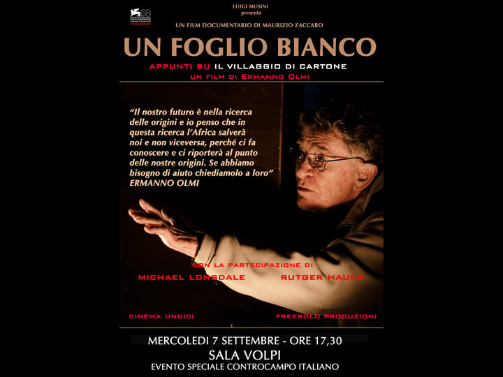un-foglio-bianco-appunti-su-il-villaggio-di-cartone-1232084-1
