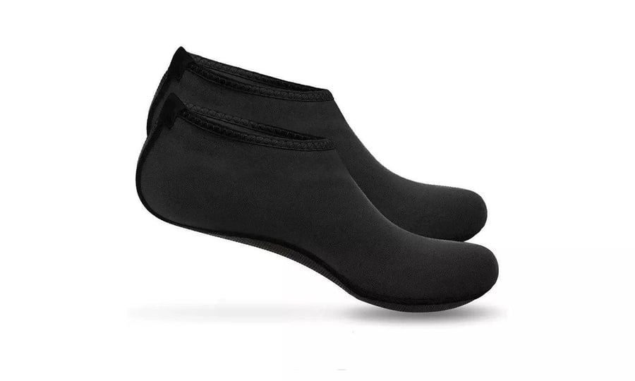 unisex-slip-on-quick-dry-water-shoe-barefoot-aqua-socks-black-m-1