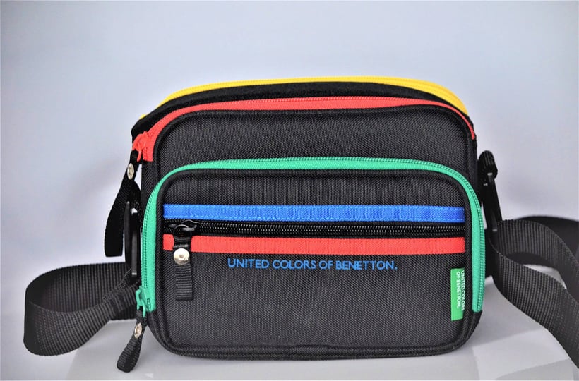 united-colors-of-benetton-video-camera-camcorder-lens-shoulder-travel-bag-case-padded-weather-resist-1