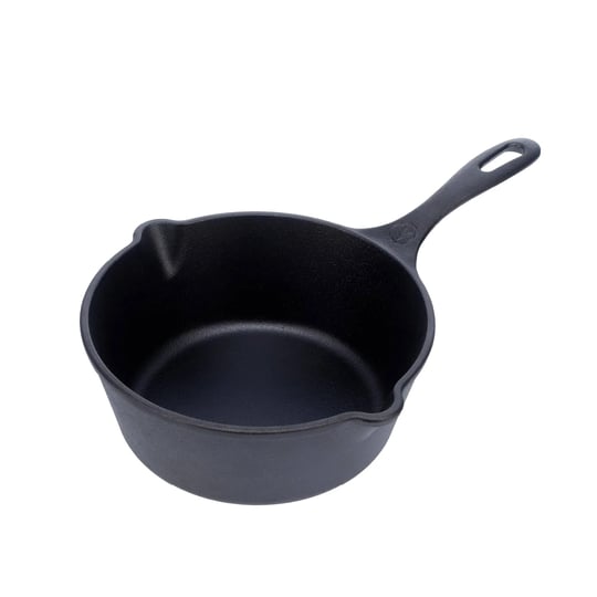 victoria-saucepan-2qt-seasoned-black-1