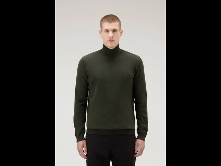woolrich-mens-turtleneck-sweater-in-merino-wool-blend-green-turtlenecks-1