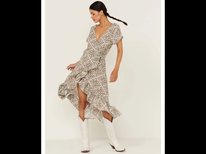 wrangler-womens-floral-short-sleeve-surplice-wrap-dress-1