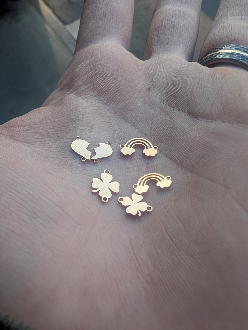 Testtt — Image 2 of 2