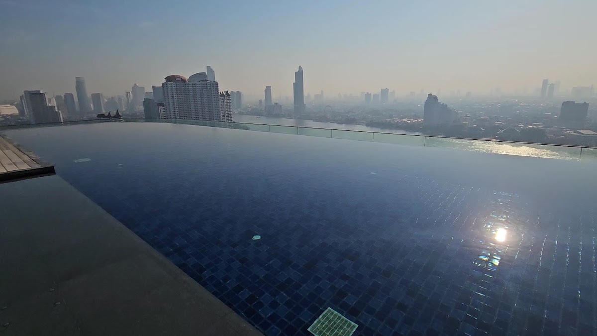 Avani+ Riverside Bangkok Hotel — Hotel 3