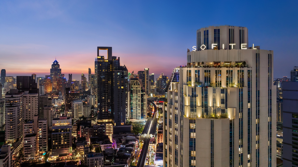 Sofitel Bangkok Sukhumvit — Hotel 2