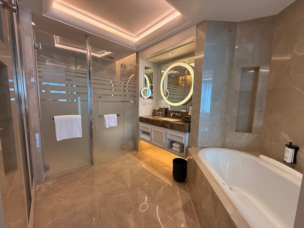 Sofitel Bangkok Sukhumvit — Hotel 6