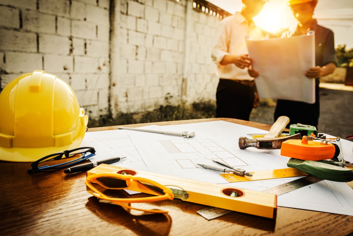The Benefits of Working with a General Contractor