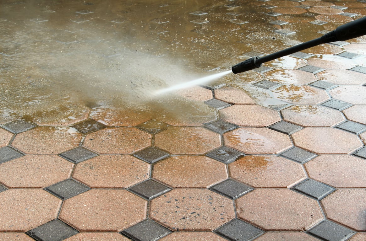 Why You Should Pressure Wash Your Home This Spring