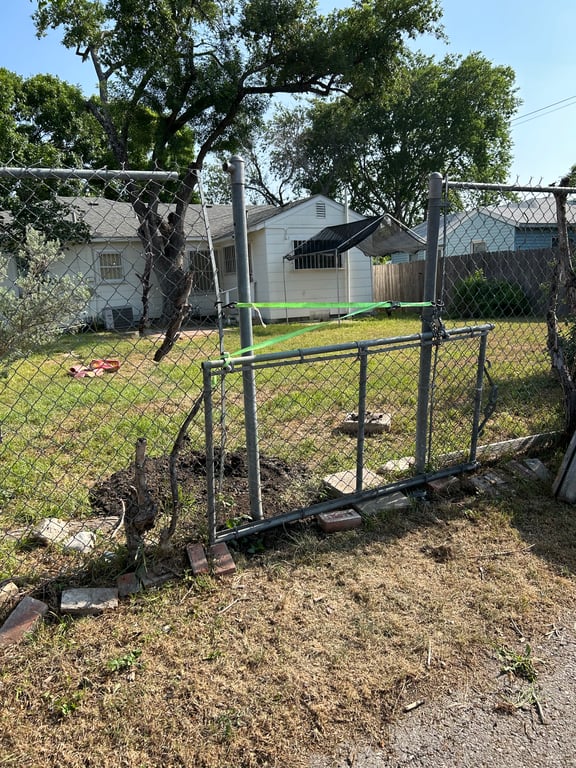 Fencing - San Antonio, TX