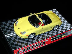 Porsche Boxster abierto (amarillo)