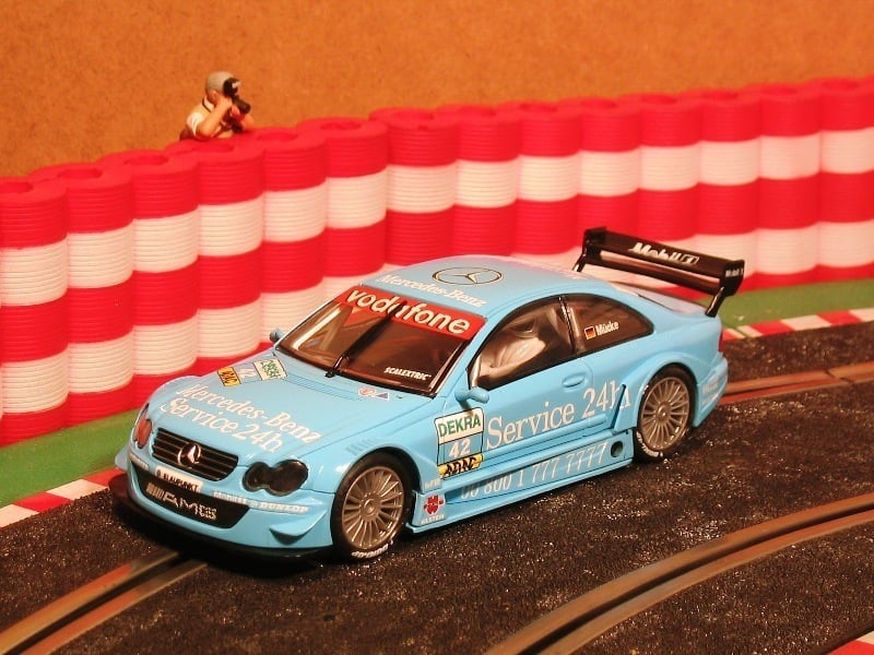 Neldo.net picture of Scalextric Spain Mercedes Clk DTM 'MÃ¼cke'