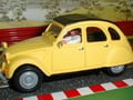 Citron 2CV 1974 Amarillo Descapotable cerrado