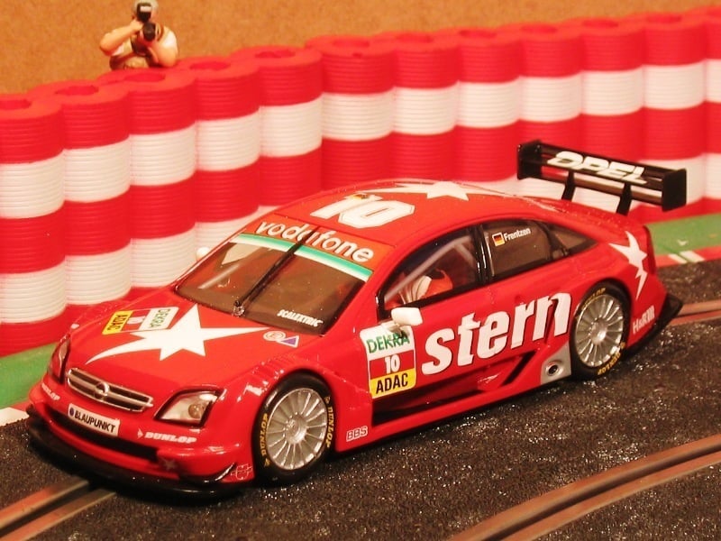 Neldo.net picture of Scalextric Spain Opel Vectra DTM
