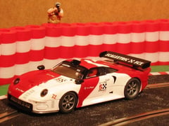 Porsche 911 GT1 '5º Aniversario'