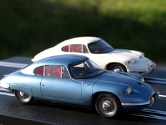 Panhard bleu métal