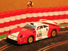 Porsche 911 GT1 'Mobil'