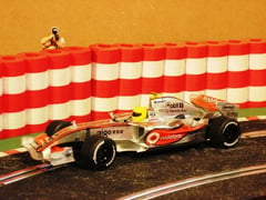Vodafone Mclaren Mercedes Mp4/22 'hamilton'