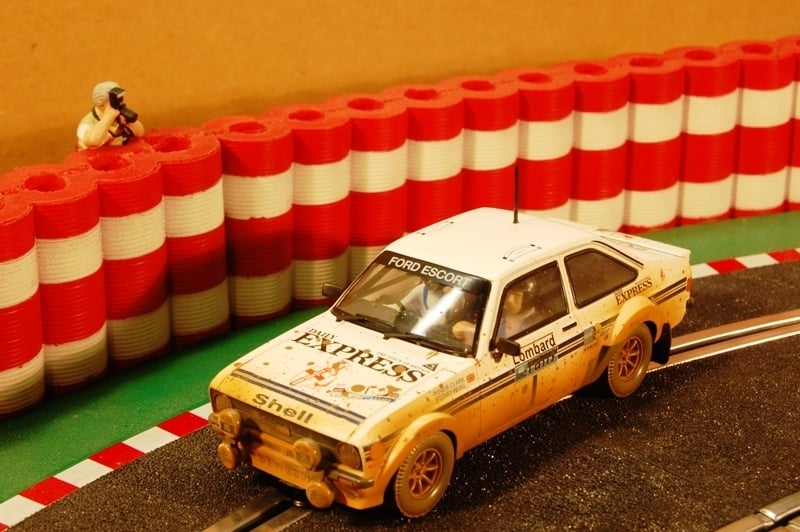 Neldo.net picture of Scalextric Spain Ford Escort MK II Daily Express 'Efecto barro'