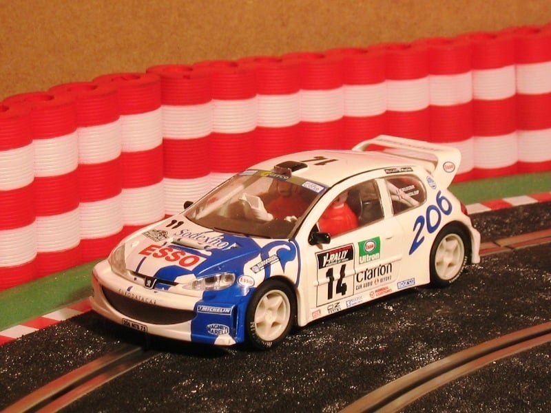 Neldo.net picture of Scalextric Spain Peugeot 206 WRC 'ESSO'
