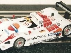 Lola B98/10 Ford n10