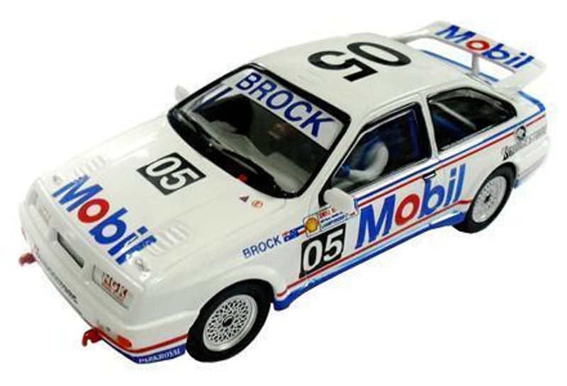 NINCO catalogue picture of Ford Sierra "Mobil"