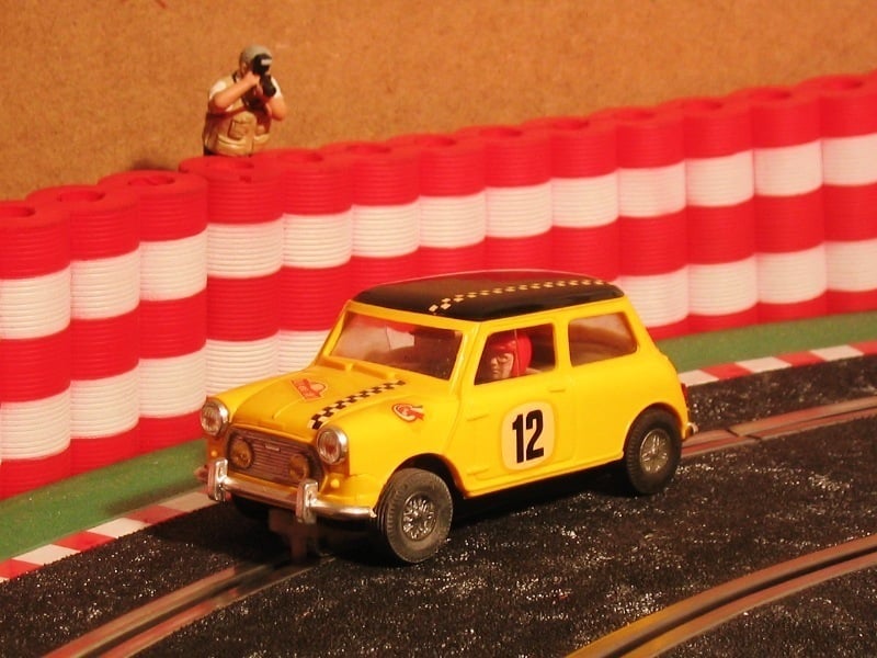Neldo.net picture of Scalextric Spain Mini Cooper (Color: yellow)