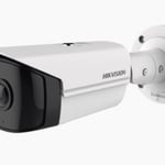 Camara Bala IP Hikvision DS-2CD2T45G0P-I 4MP/ Serie Pro+/ Panoramica 180°/ 20 MTS IR EXIR/ WDR/ Exterior IP67/ Video Analiticos/ POE/ Micro SD