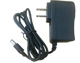 Fuente de Poder SAXXON PSU0502E / Entrada 100 - 240V / Salida 5V / 2A / Para Cámara CCTV