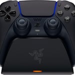 Soporte De Carga Para Control De Playstation 5 / Razer RC21-01900200-R3U1 / USB Tipo C / Color Negro