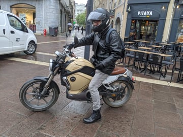 Sorties en cyclomoteur électrique
