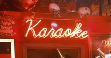 Karaoké & bar à cocktail
