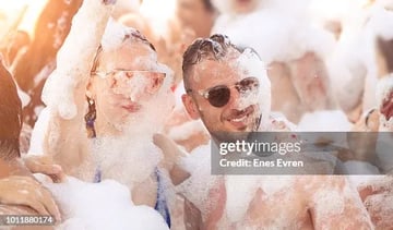 Mousse Party 🇫🇷🇨🇭