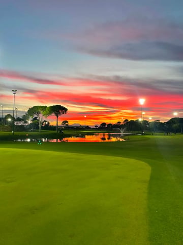 GOLF : Par & Tee entre potes ...