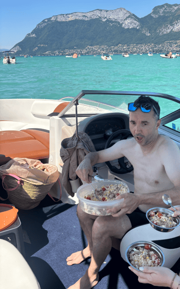 Sortie apéro pizza sur le bateau en soirée 