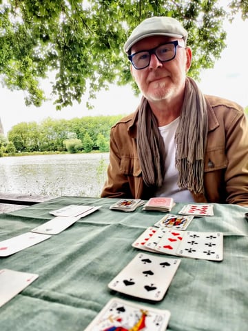 Jeu de cartes : La Crapette au Jardin des Plantes