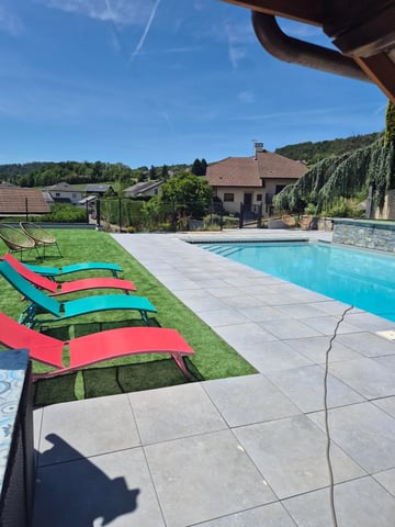 Pool party