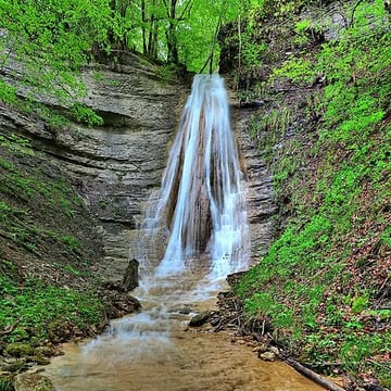 Rando les cascades de la peusse et la baume bourla