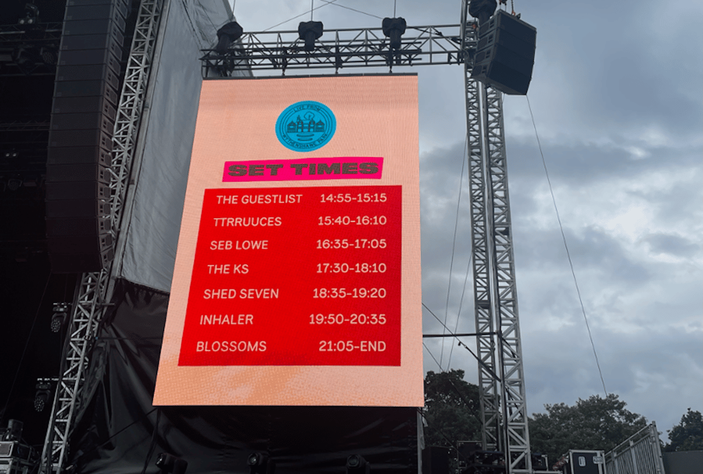 The Blossoms setlist at Wythenshawe Park