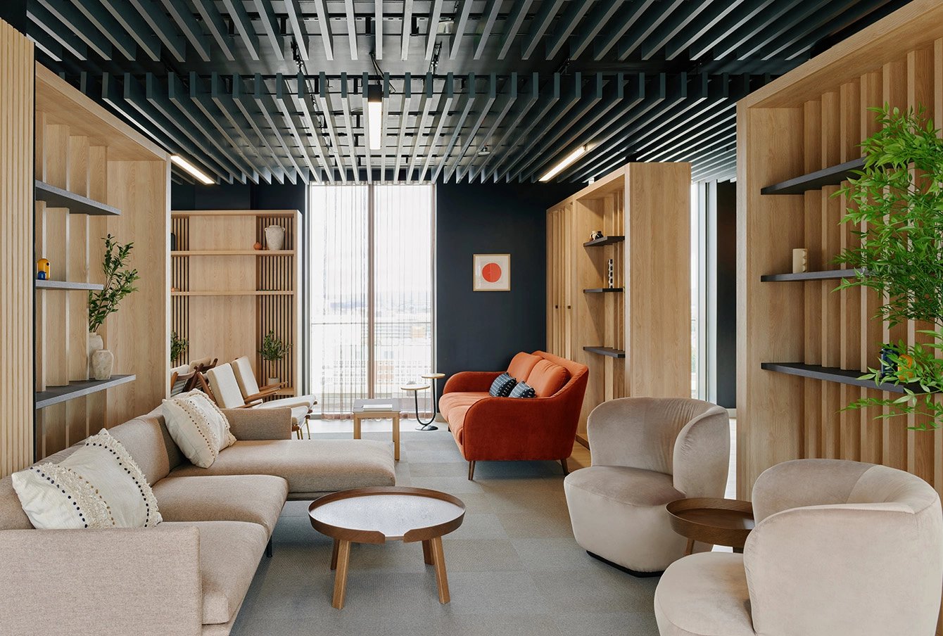 uhaus lounge and dining east 15th floor