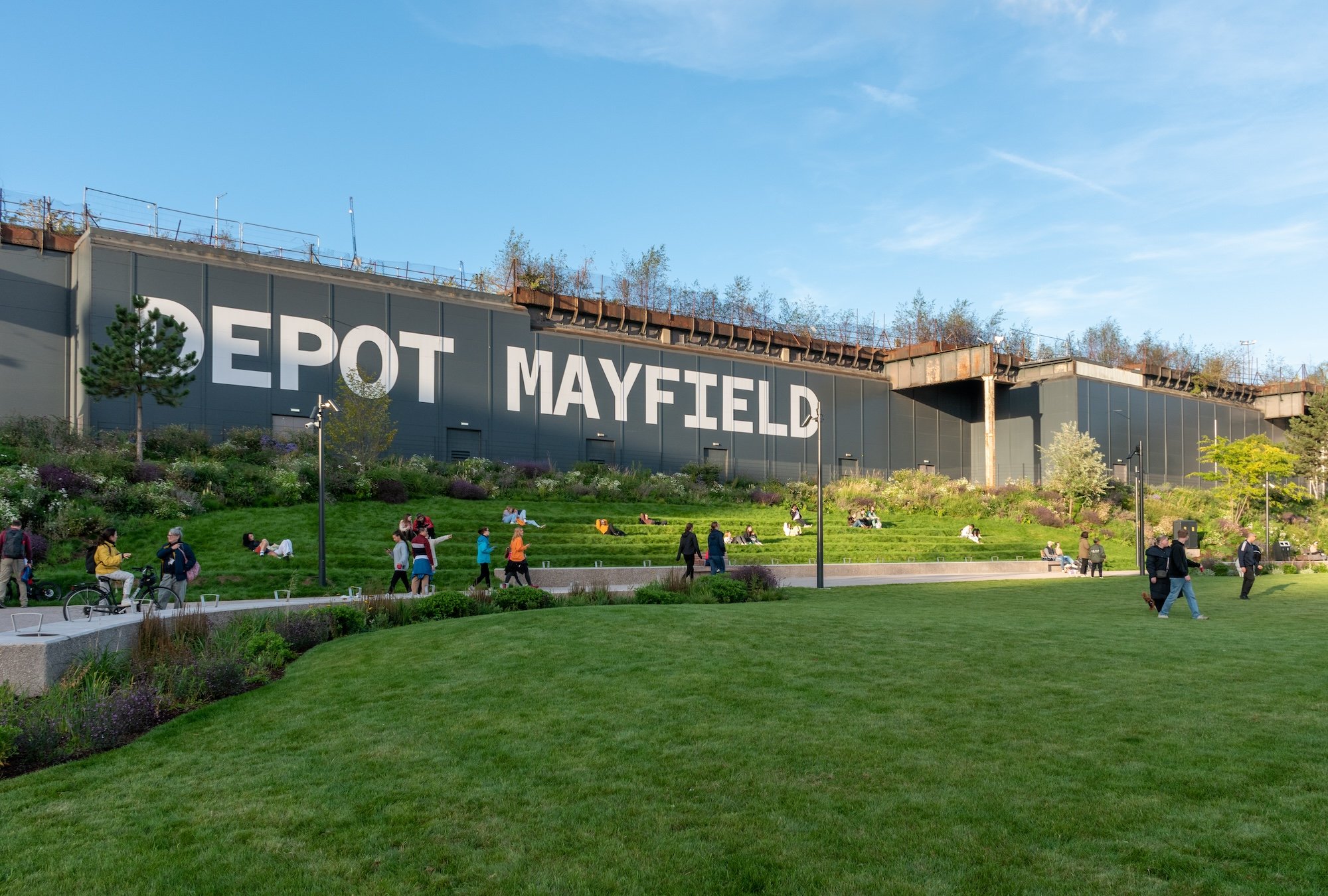 Mayfield Park is a new part in Manchester city centre