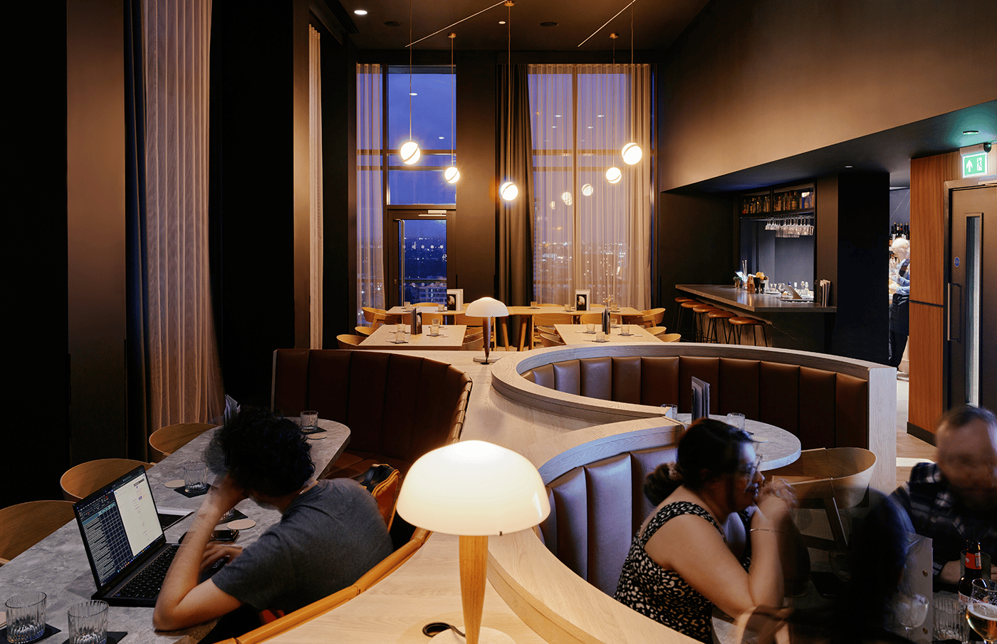 uhaus lounge35 north